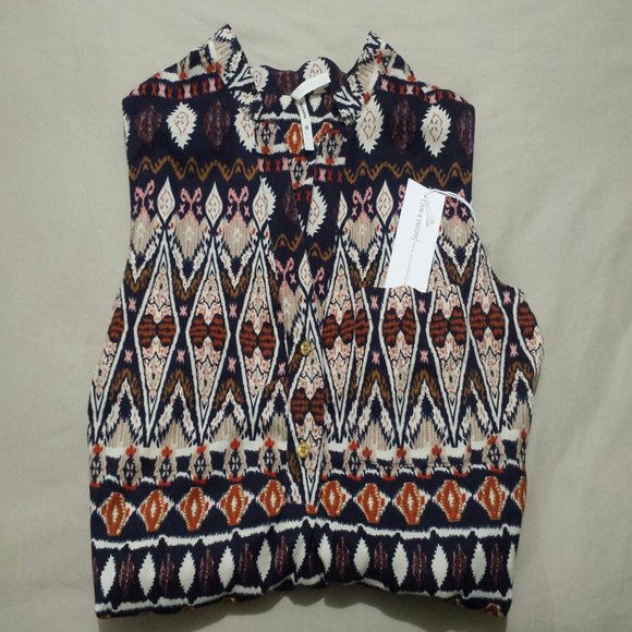 Live 4 Truth Pattern Print Sleeveless Top - Picture 7 of 7